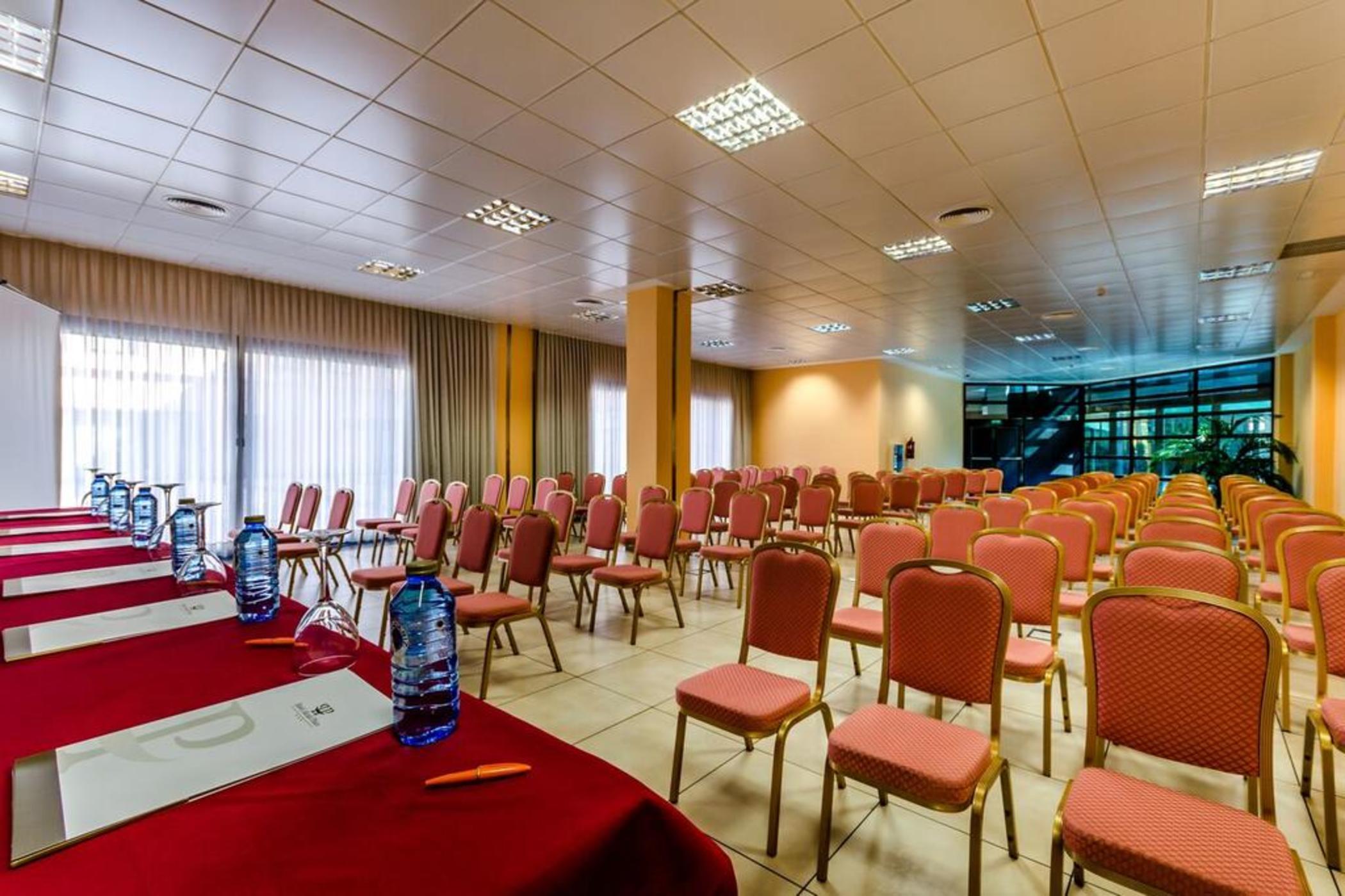Alcala Plaza Hotel Alcala de Henares Business photo