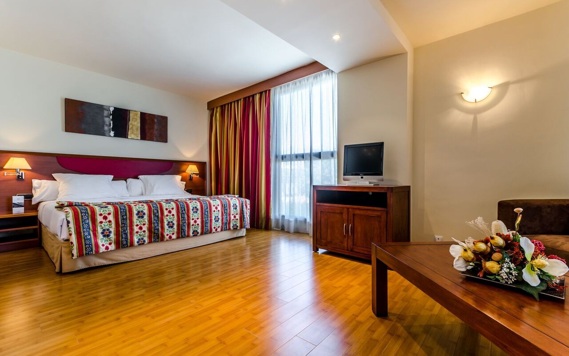 Alcala Plaza Hotel Alcala de Henares Exterior photo